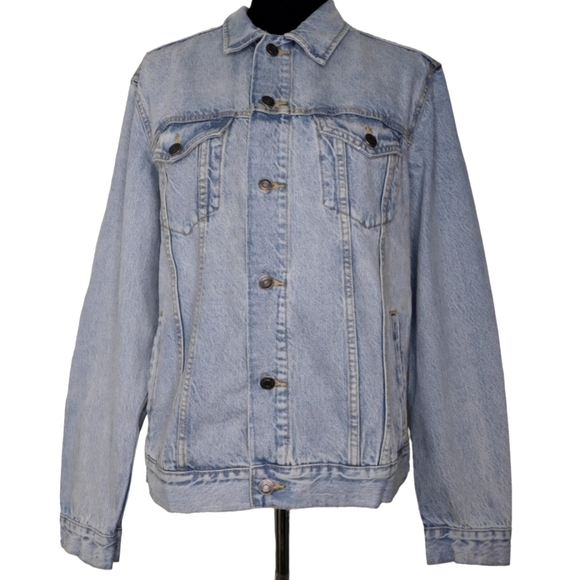 Old Navy Iconic American Flag Graphic Light Wash Unisex Jean Jacket - Picture 4 of 6